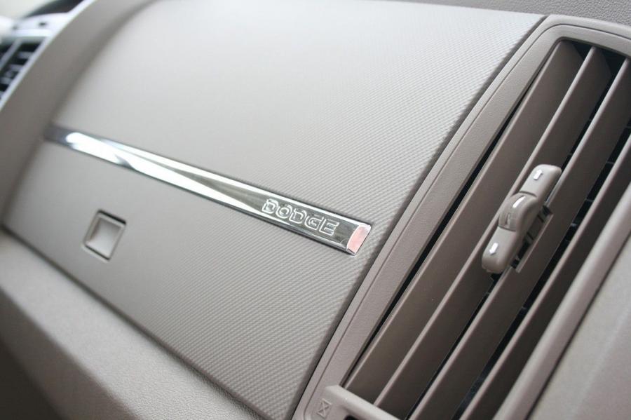  Dodge Journey R/T 2009 года  (фото 15 из 31)